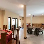 Oyo 1992 China Town Hotel Bali